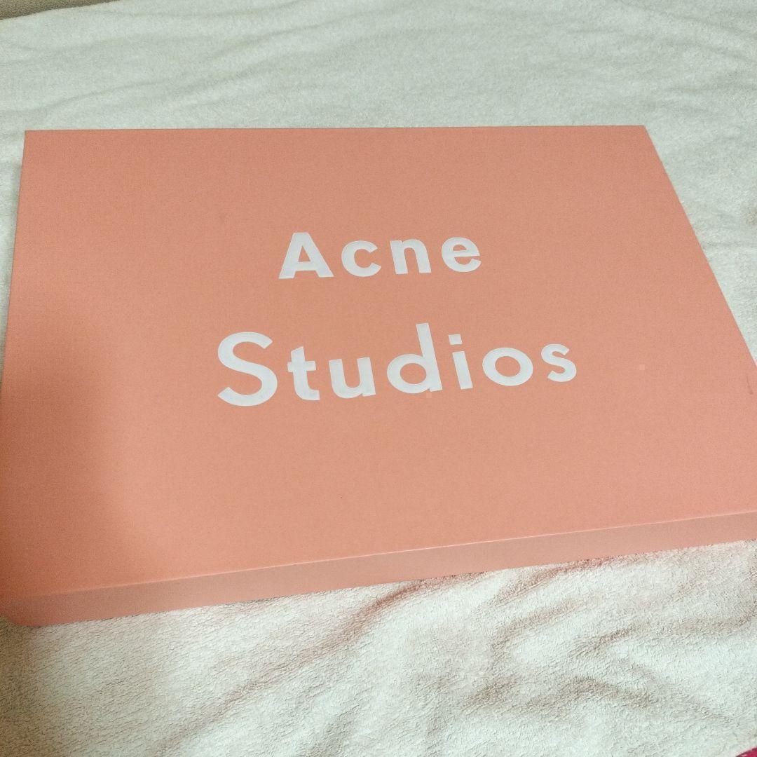 ライトグレー　男女兼用　Acne Studios 　マフラー フリンジスカーフ