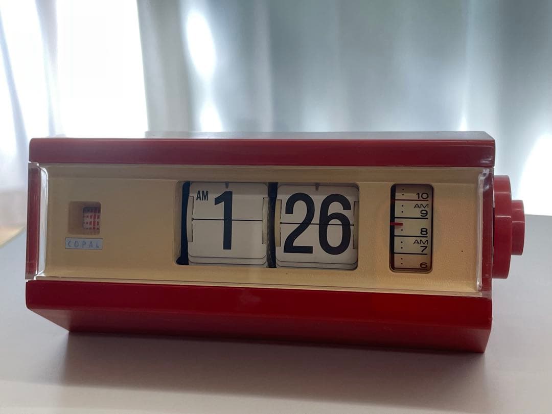 COPAL コパル　パタパタ時計　レッド×ベージュ