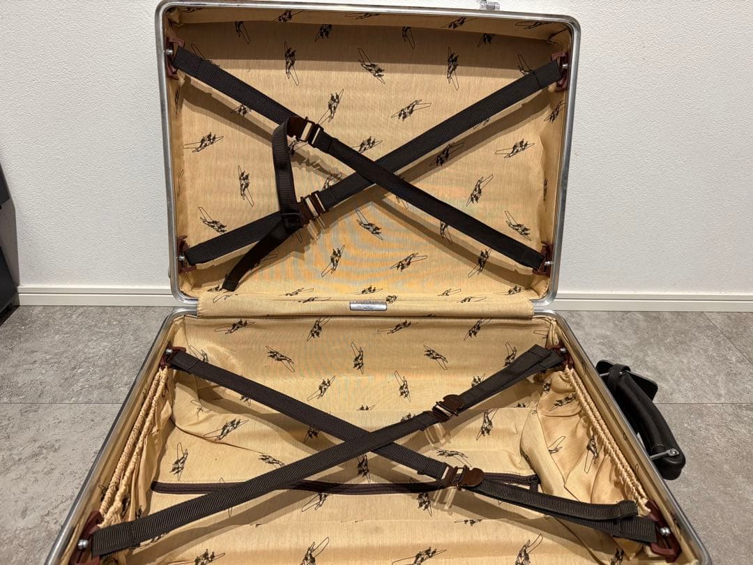 【えんおむすび】RIMOWA CLASSIC FLIGHT 2輪