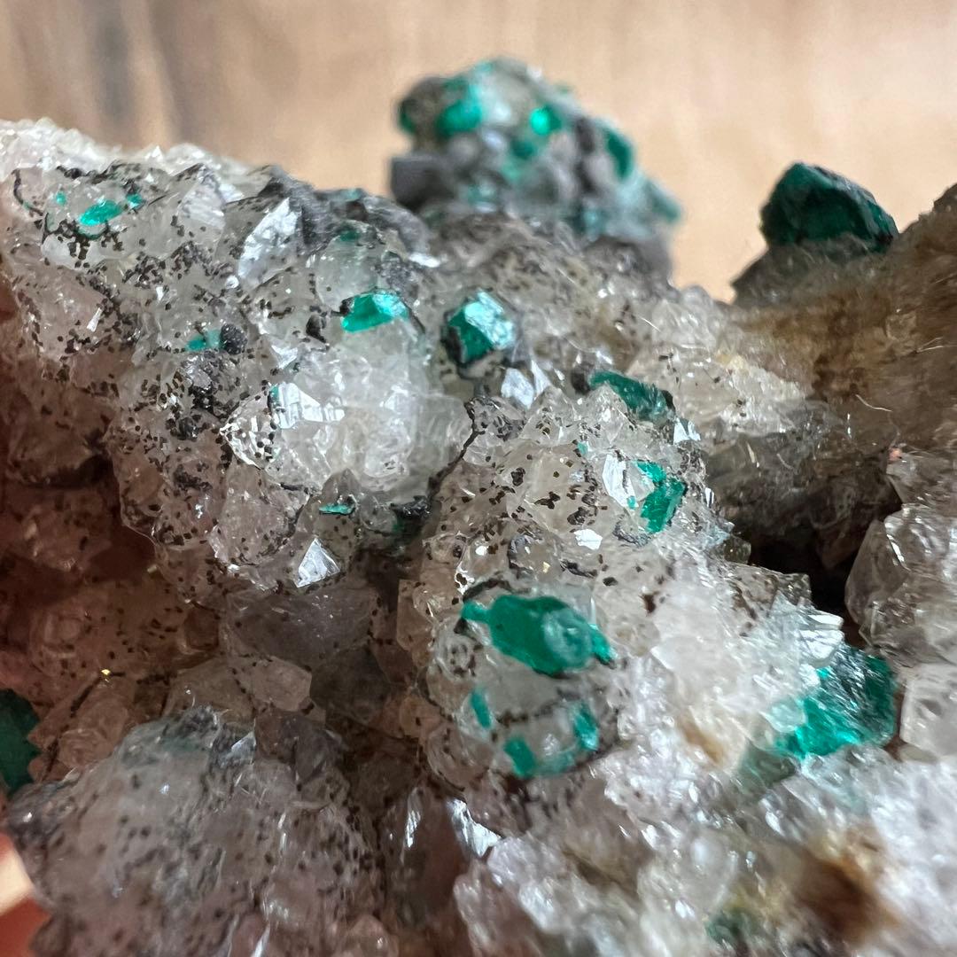 サービス品 ダイオプテーズ 水晶 共生 鉱物 標本 原石