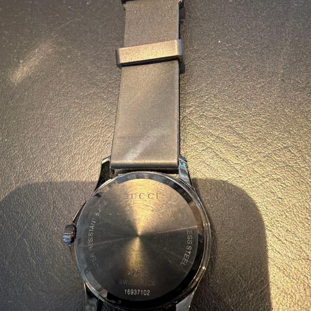 GUCCI ゴースト　REAL. リアルブラック ラバーバンド 腕時計　中古
