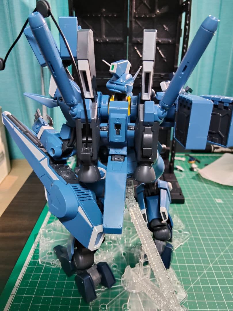 MG1/100 ガンダムMk-v 素組み完成品