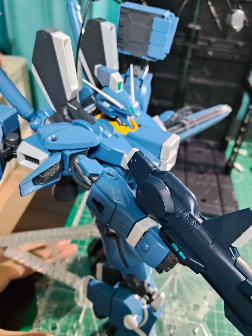 MG1/100 ガンダムMk-v 素組み完成品