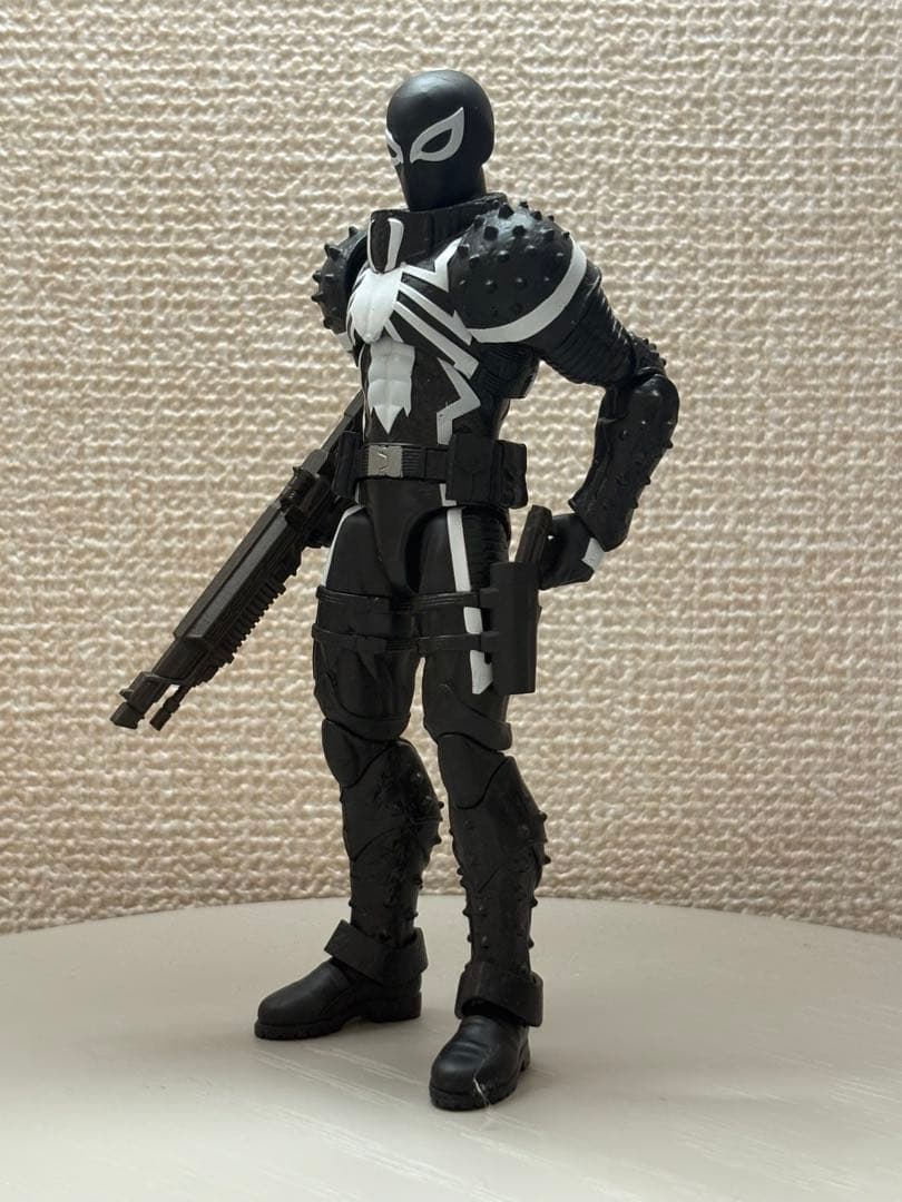 スパイダーマン ブラックスーツ アクションフィギュア