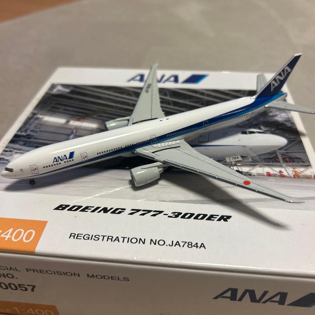 航空機・ヘリコプター ANA Boeing 777-300ER 1:400