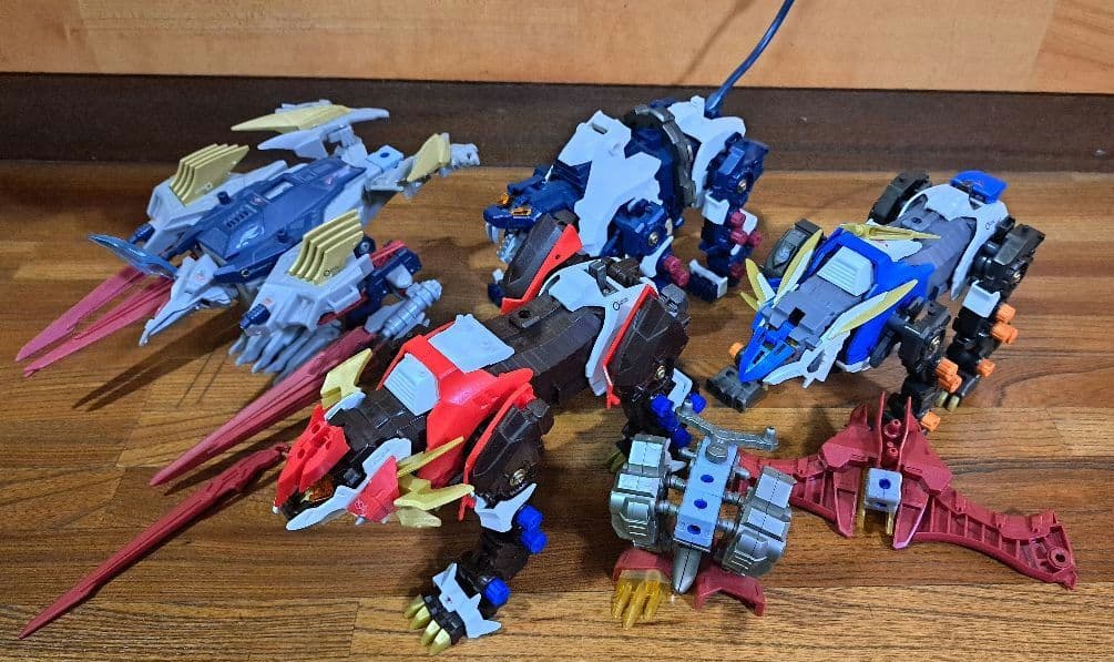 変形ロボットセット（4体）