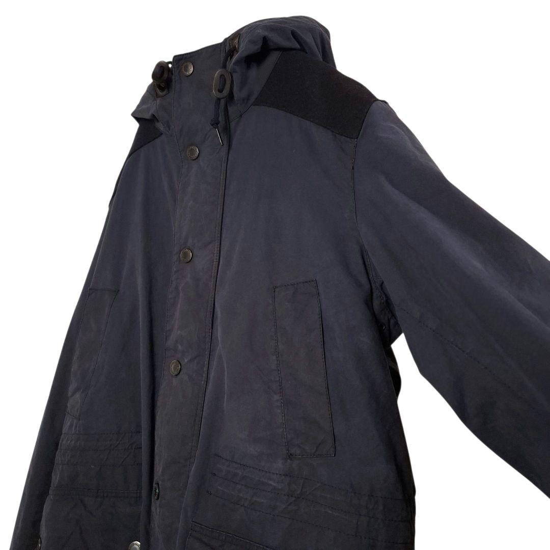 Barbourバブアー Classic Tartan オイルドフーデッドパーカー