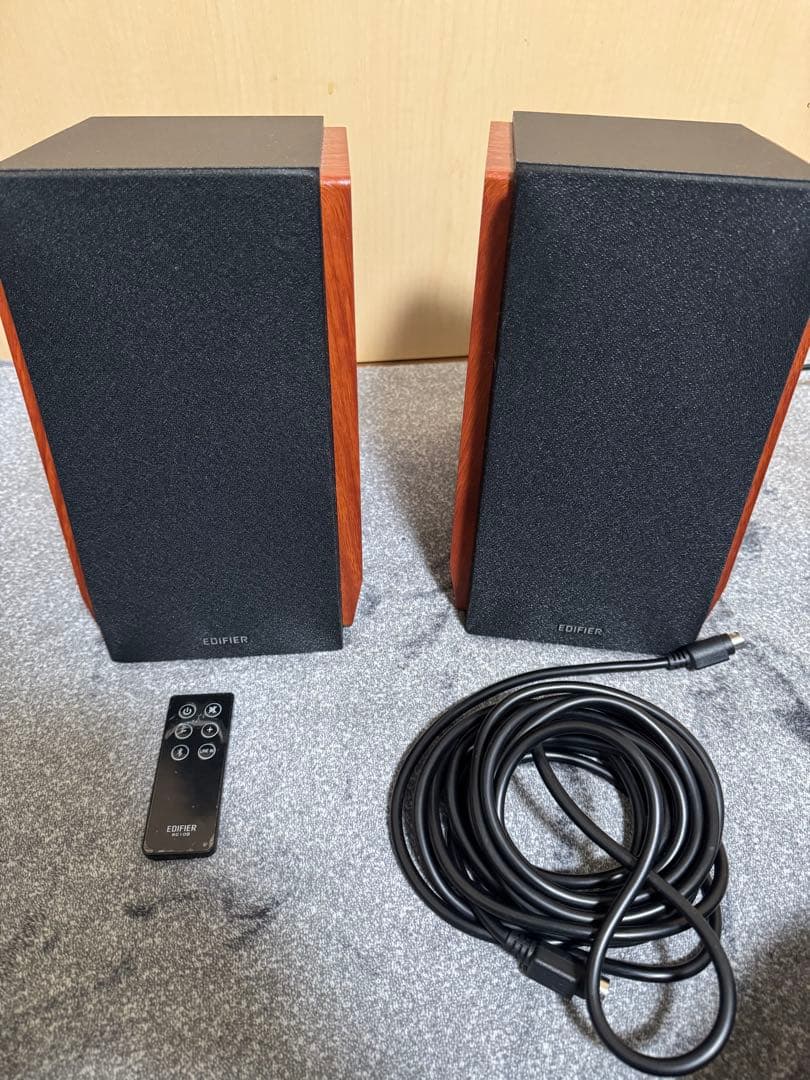 Edifier R1700BT スピーカー