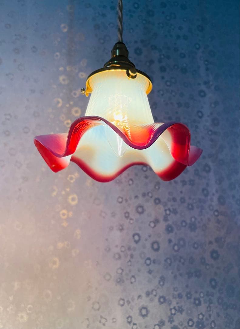 アンティーク　ガラスシェード　ペンダントライト　フリル　コード・電球セット♪