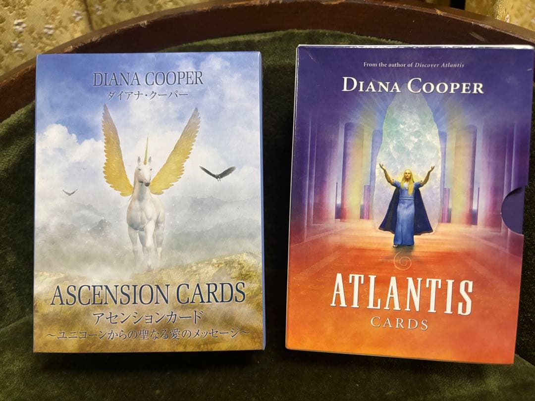 廃盤激レアダイアナクーパー アトランティス ユニコーン オラクルカード