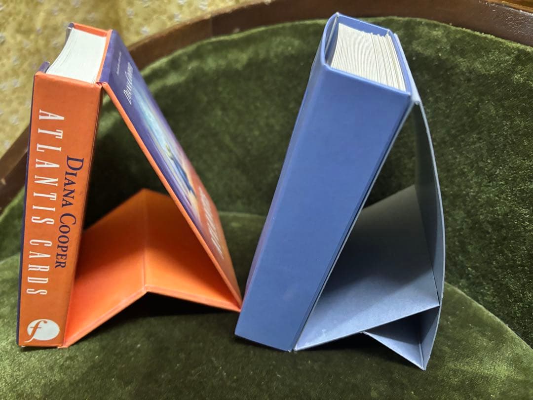 廃盤激レアダイアナクーパー アトランティス ユニコーン オラクルカード