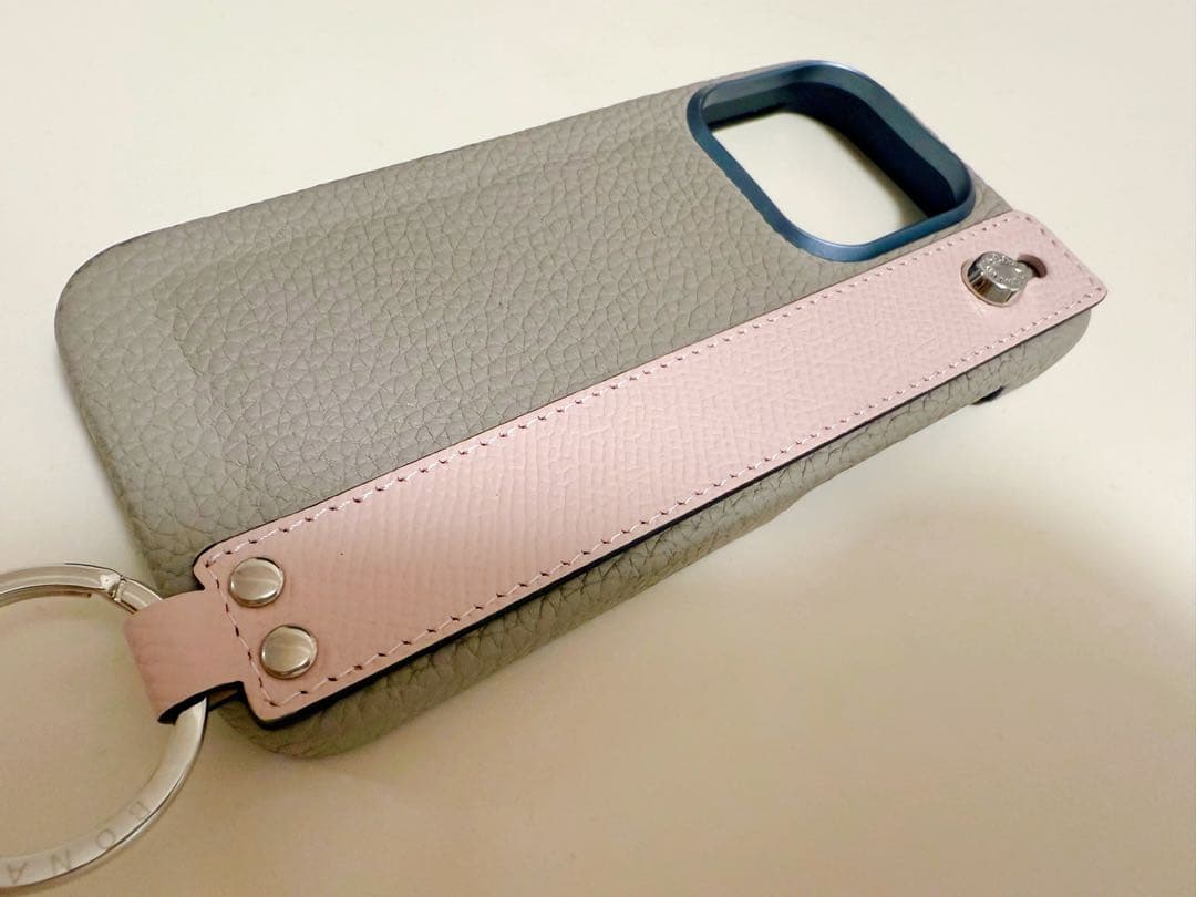 ボナベンチュラ ハンドル付き バックカバーケース iPhone16pro ピンク