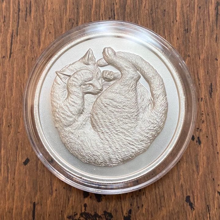 2オンス☆眠り猫 Sleeping Cat ハイリリーフ シルバー 銀貨 純銀