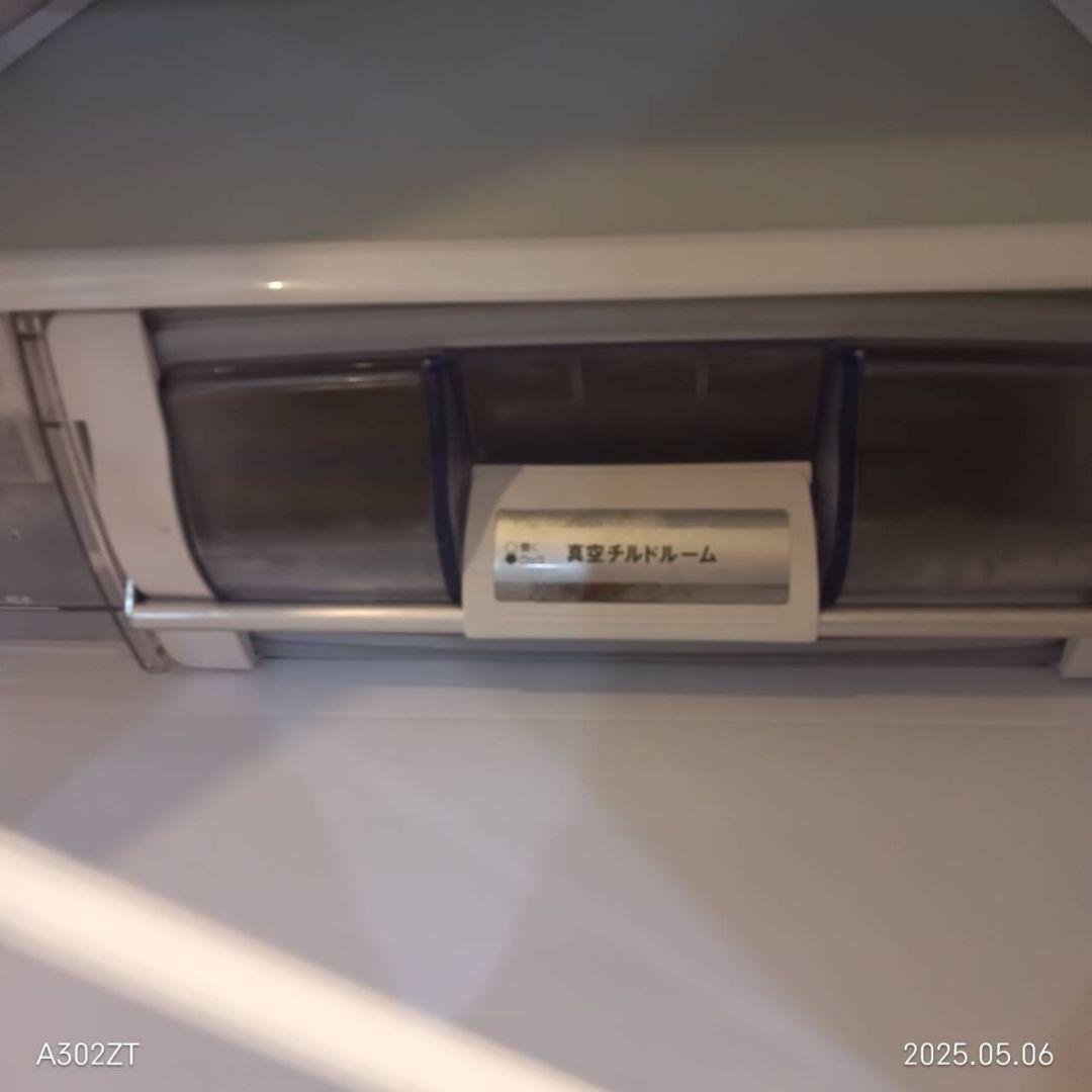 011 送料設置無料　神奈川限定配送　日立　大型冷蔵庫　人気モデル　315L