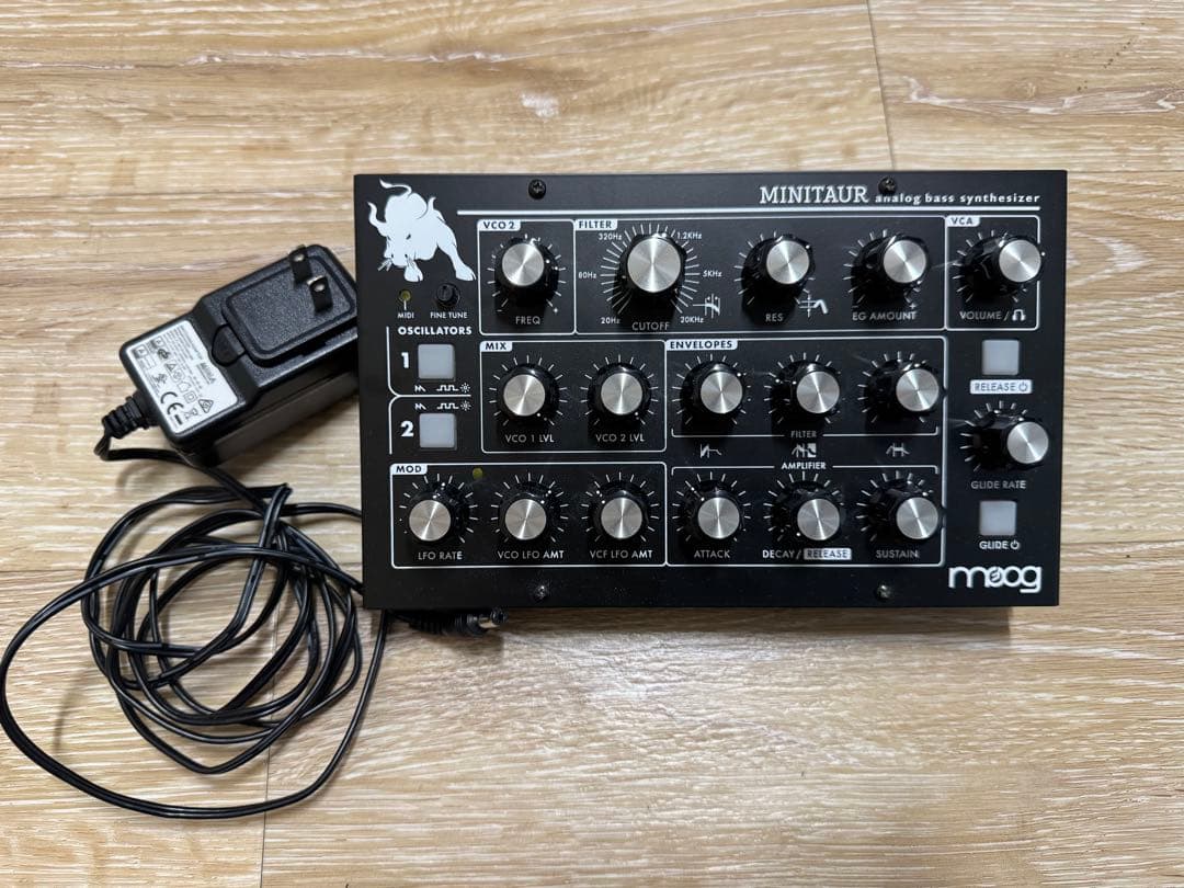 鍵盤楽器 Moog MINITAUR