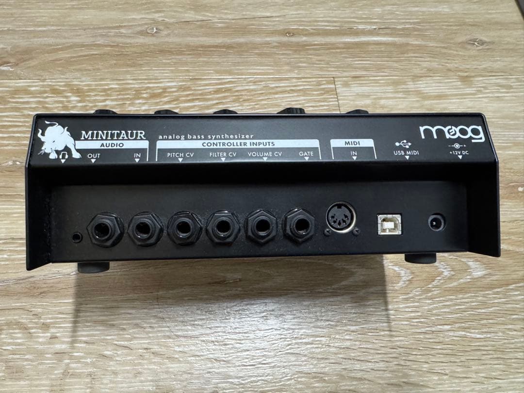 鍵盤楽器 Moog MINITAUR