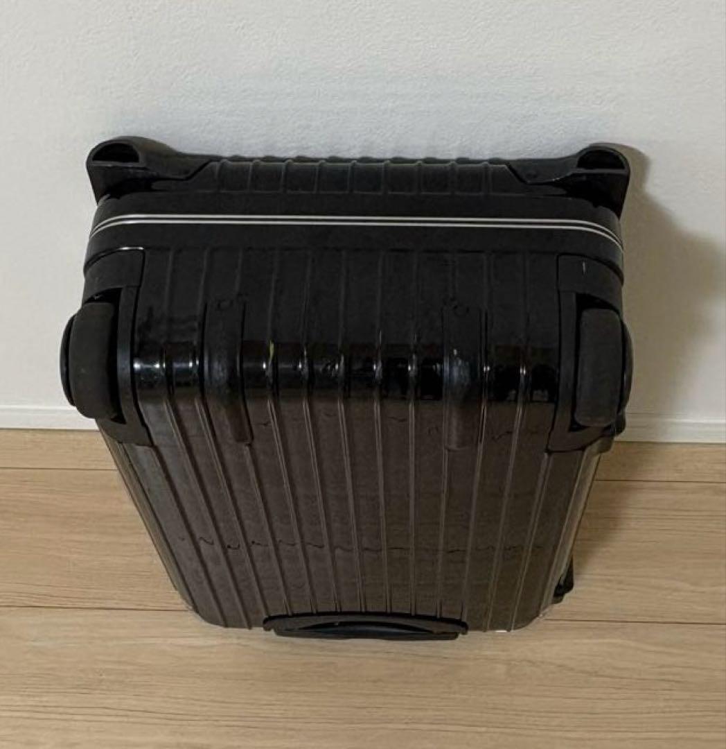 リモアスーツケース　ブラック