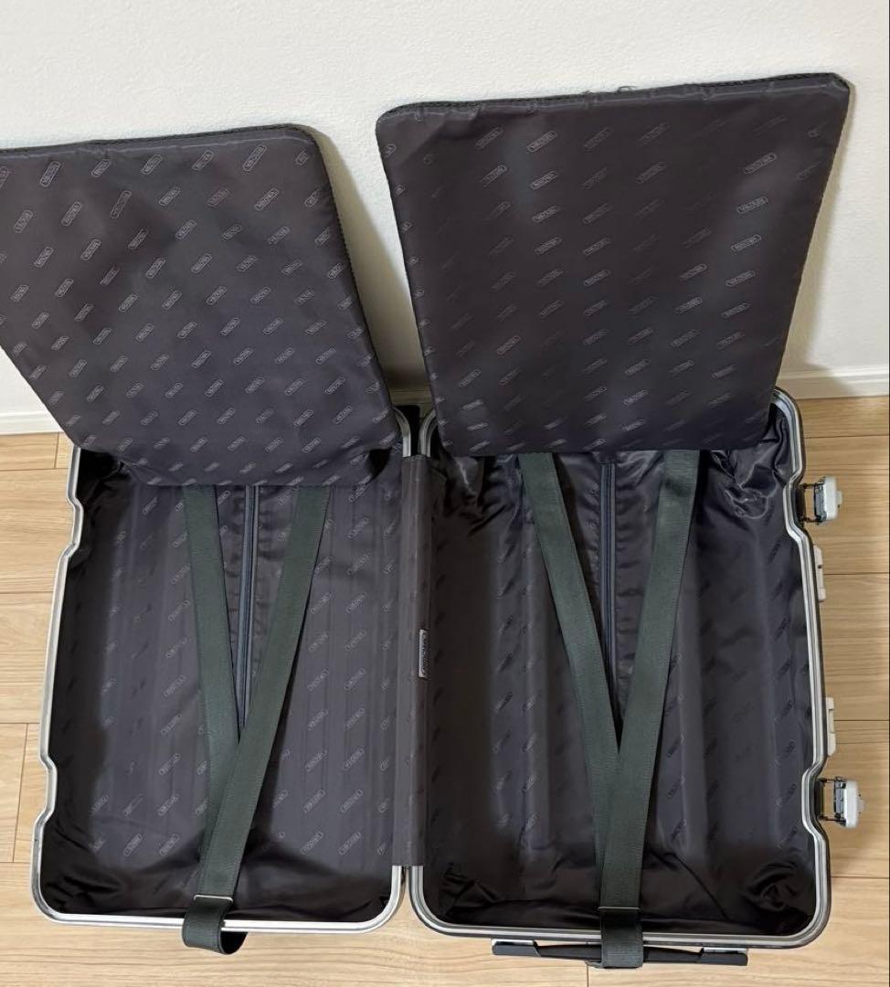 リモアスーツケース　ブラック