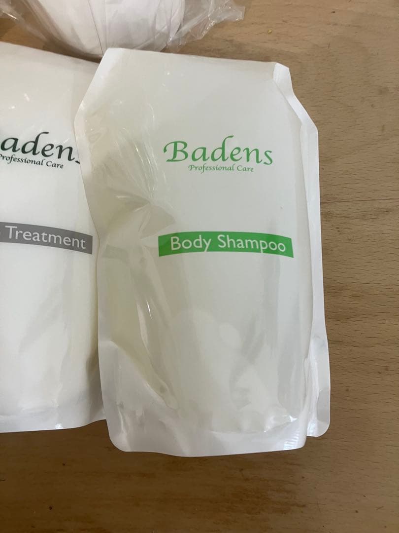 るるる　6点の価格　バーデンス　シャンプー、トリート