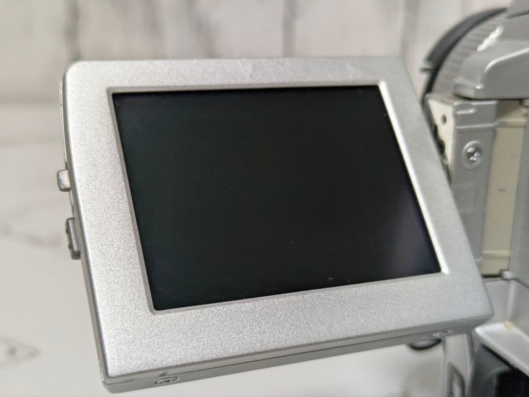 ② SONY　DCR-PC110　MiniDV対応　AVケーブル付き