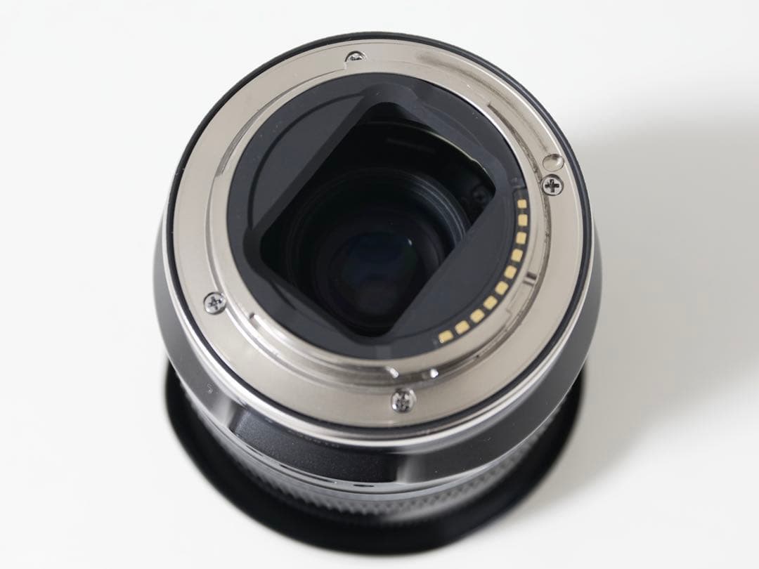 Tamron 20-40mm f/2.8 A062 極美品 (プロテクタ付き)