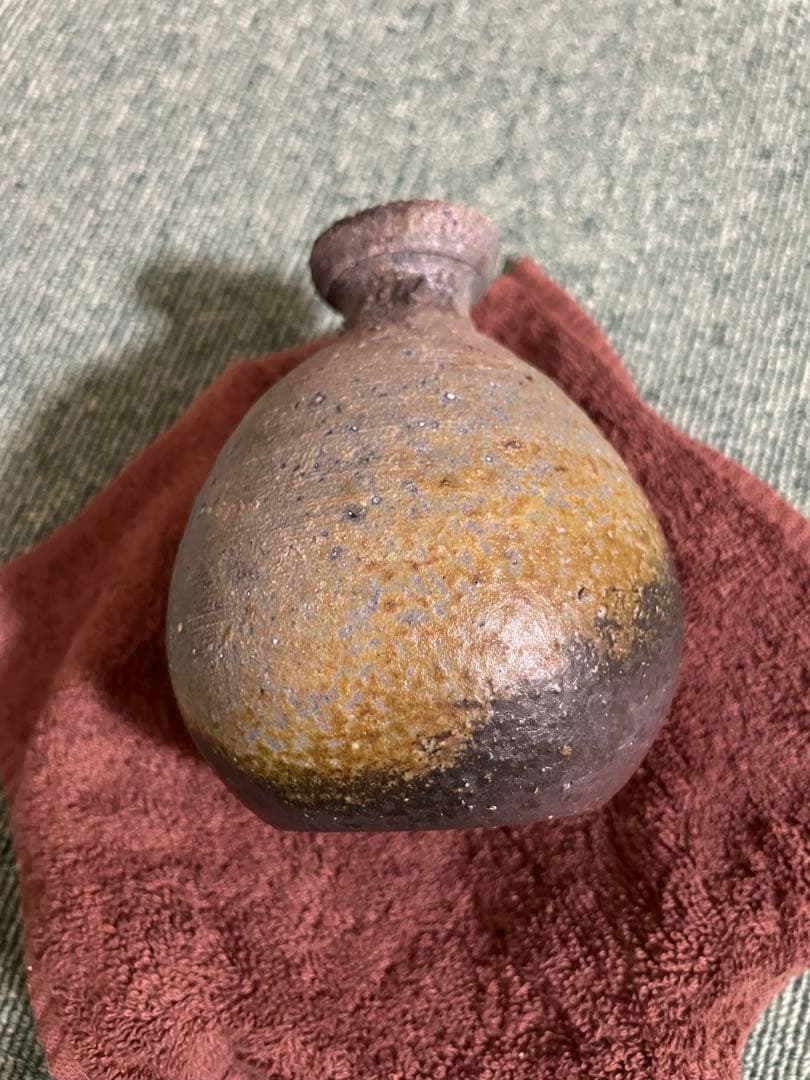 備前焼　希少　灰かぶり　徳利(2)