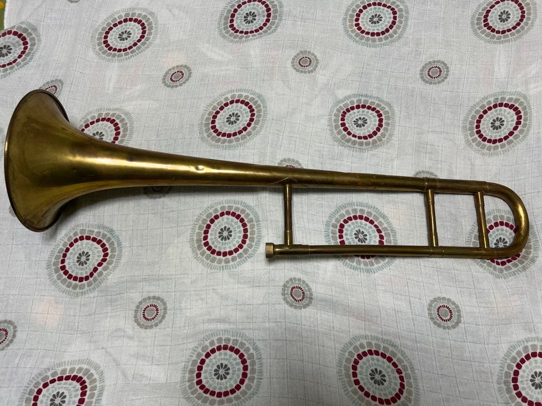 【音出し確認済み！】テナートロンボーン 金管楽器　ケース付き