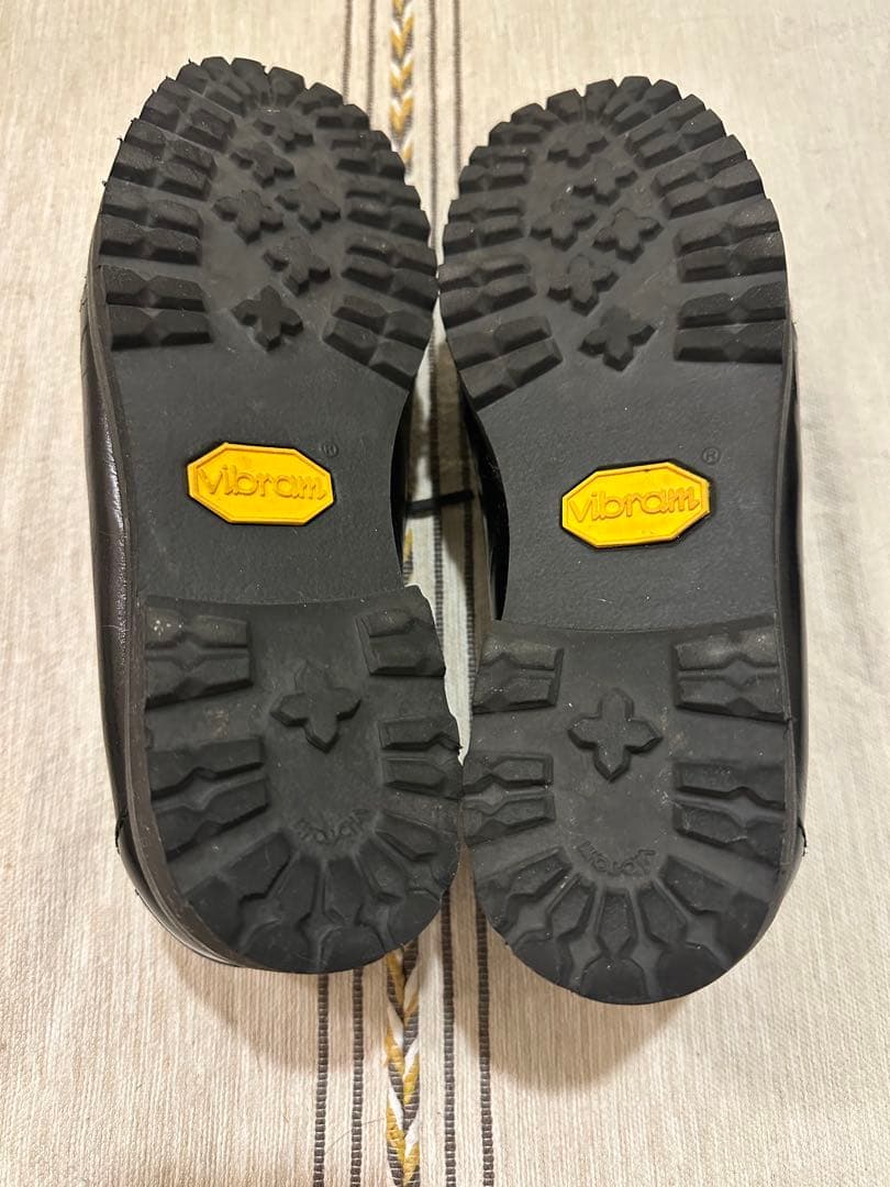 SAINT LAURENT ブラック ローファー　レザーモカシン Vibram