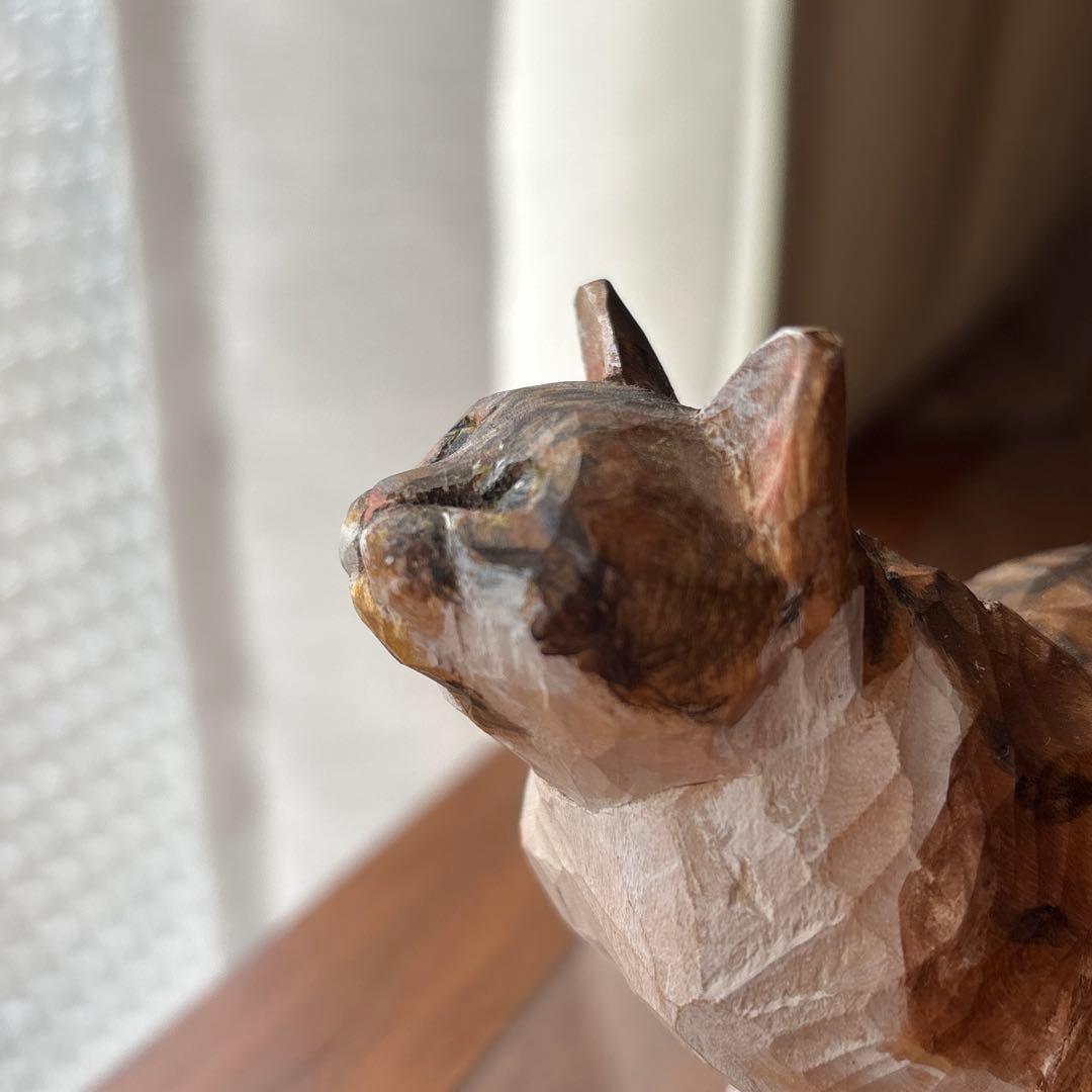ちょん　バンナイリョウジ　木彫り猫　タシク板