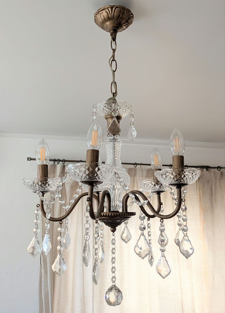 クリスタル シャンデリア 5灯 クラシック　アンティーク調