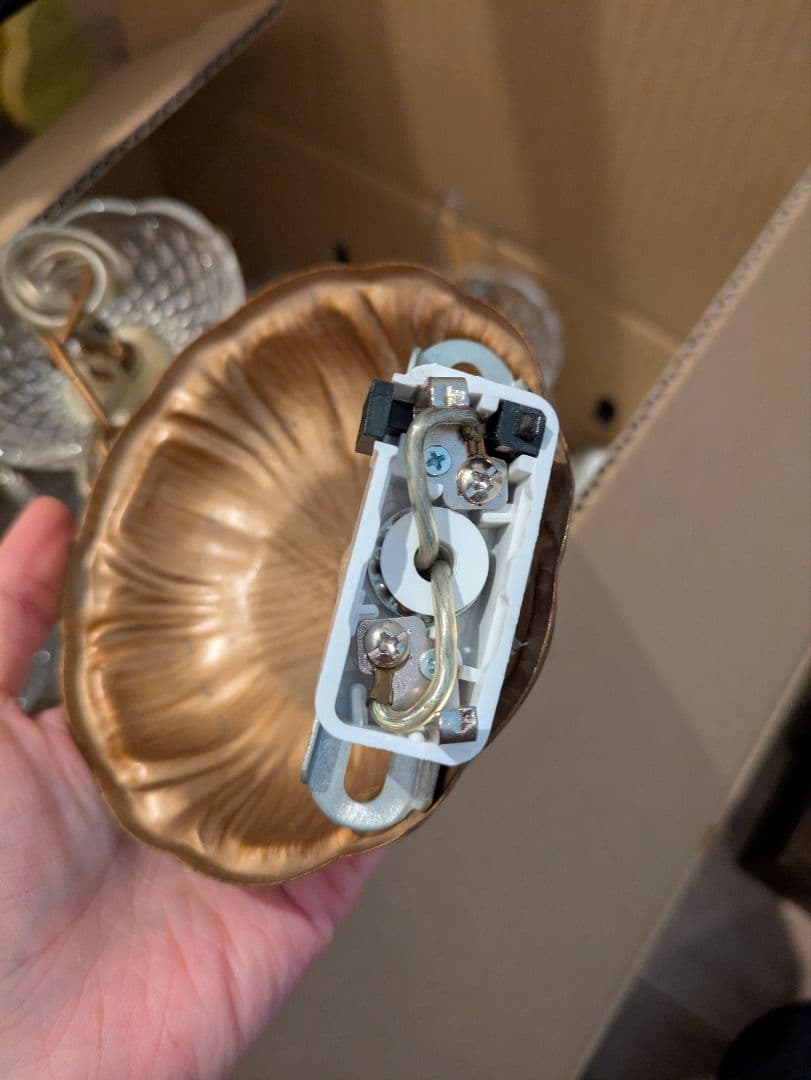 クリスタル シャンデリア 5灯 クラシック　アンティーク調