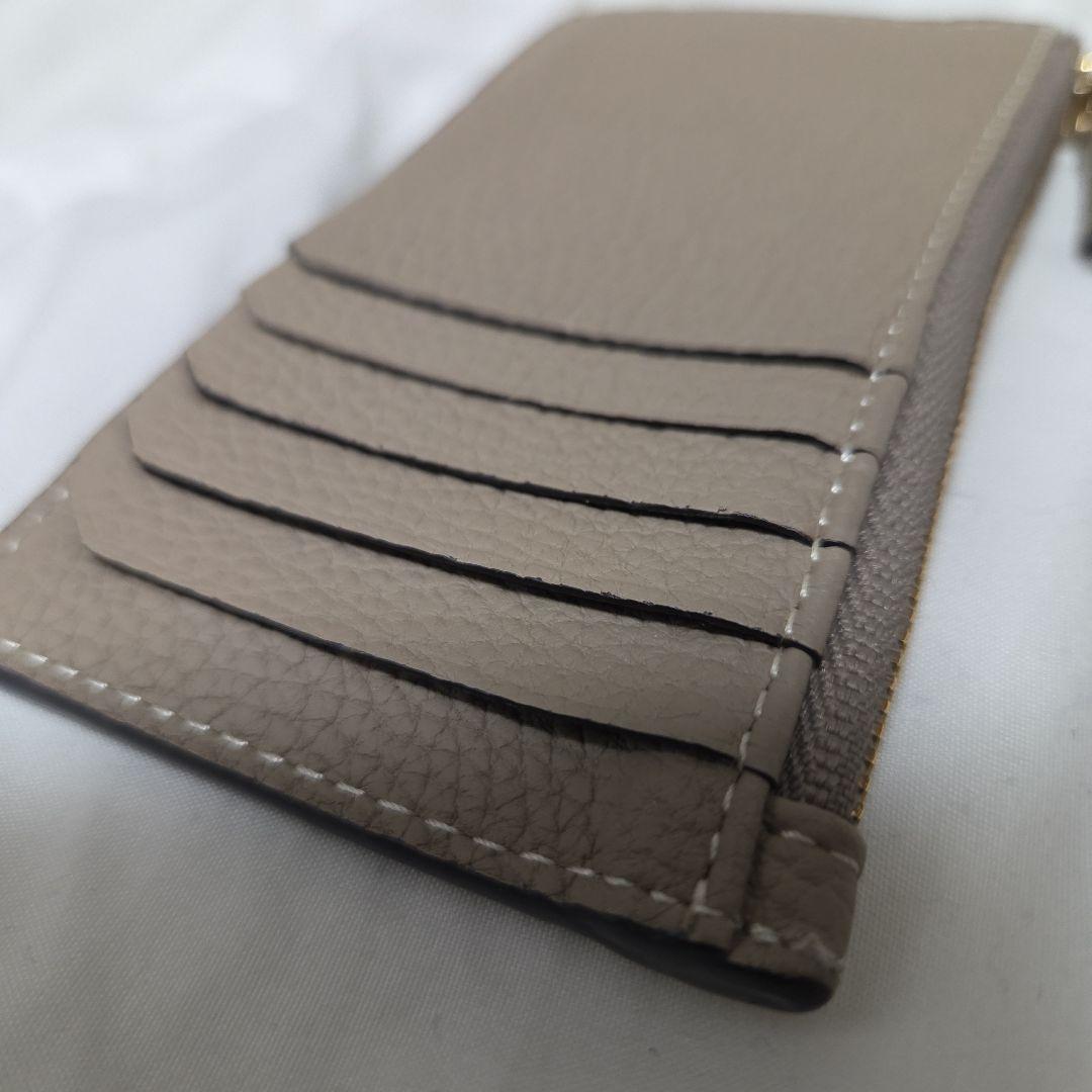 ボナベンチュラ ミニジップウォレット シュリンクレザー グレージュ x イエロー