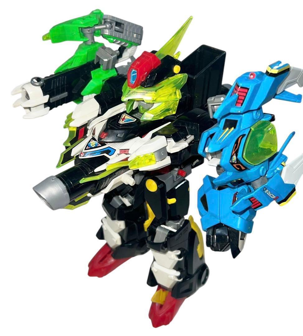 稀少品　ビーダマン 爆外伝 ビーダキャリバー