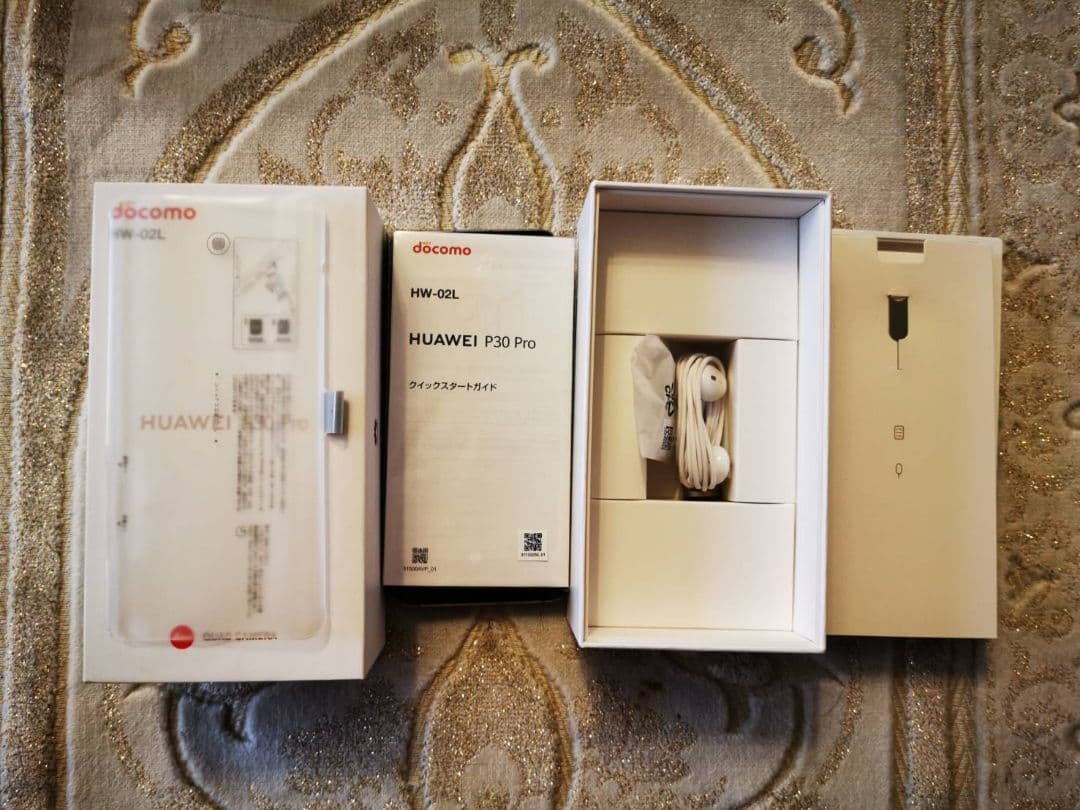 良品 HUAWEI P30Pro クリスタル HW-02L ドコモ SIMフリー