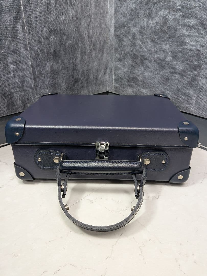 ④グローブトロッター ネイビー スモールアタッシェ