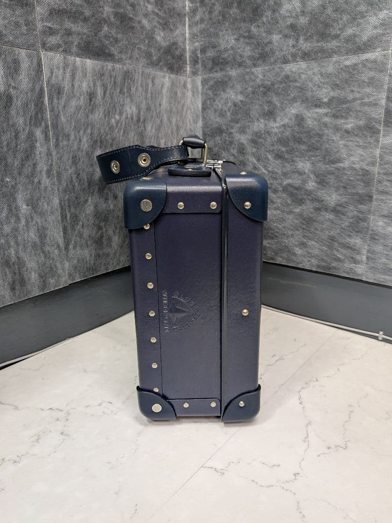 ④グローブトロッター ネイビー スモールアタッシェ