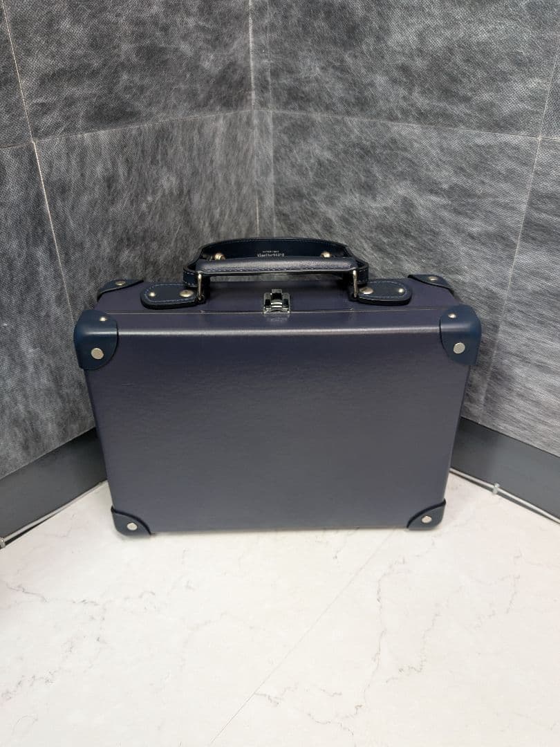 ④グローブトロッター ネイビー スモールアタッシェ