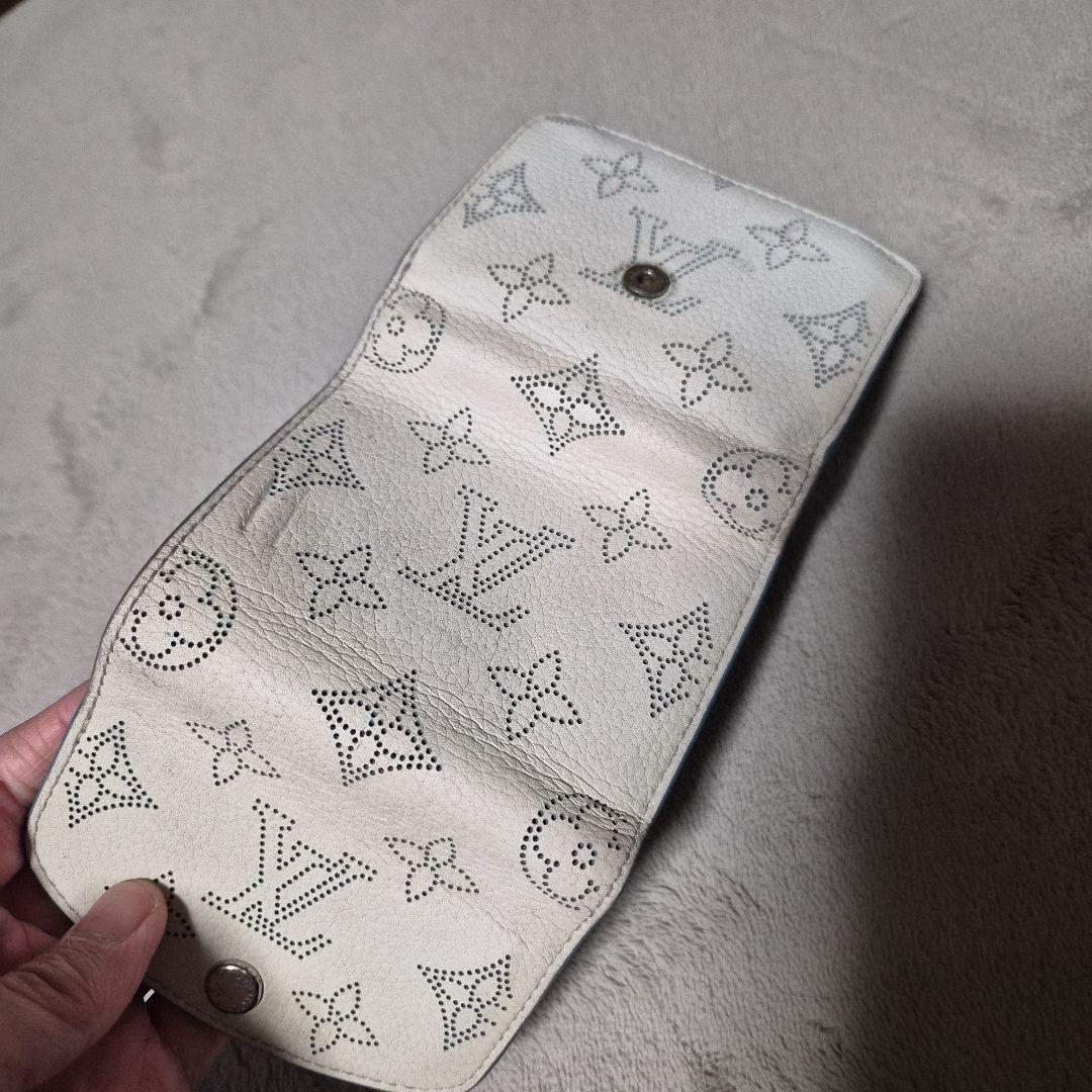 し*り様 Louis Vuitton 三つ折り財布 ホワイト