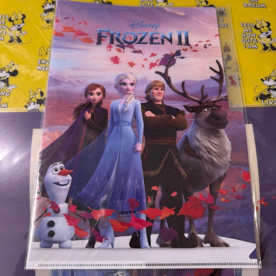 ディズニー アナと雪の女王２ 3ポケットクリアファイルA