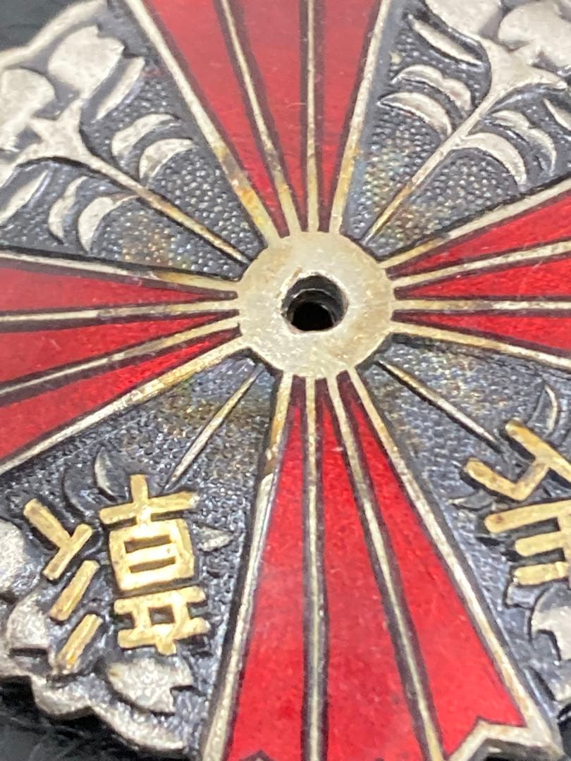 値下げ！銀製　記念章　勲章　記章　バッチ　メダル　おまとめ５点セット