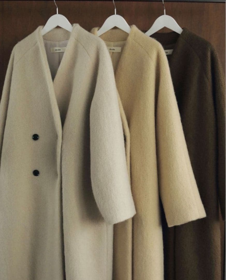 アンヌーク　anuke Collarless Shaggy Coat