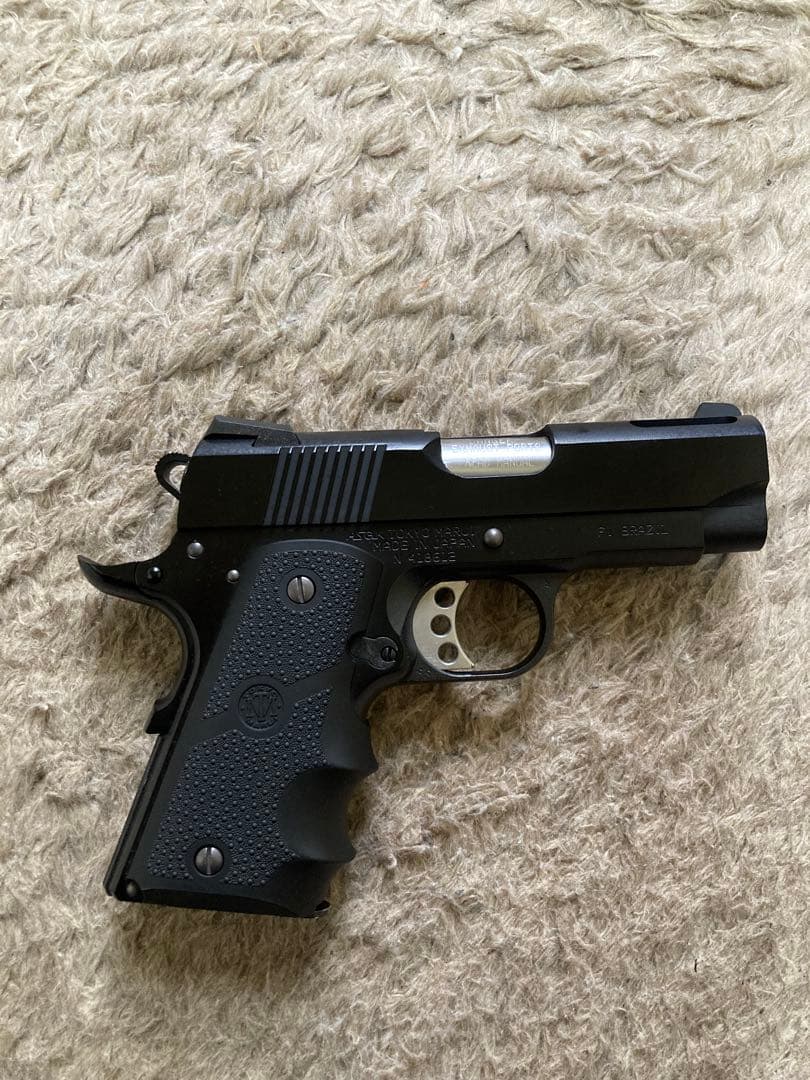 東京マルイ　V10 black ガスブローバックエアガン