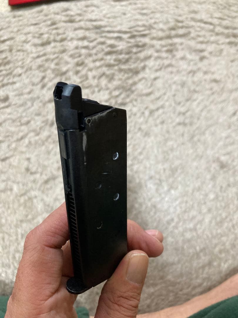 東京マルイ　V10 black ガスブローバックエアガン