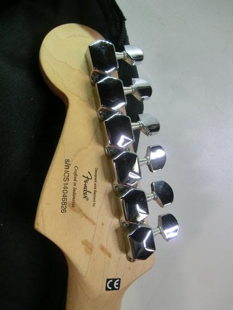 55：Squier Bullet Strat　Fender　エレキギタージャンク
