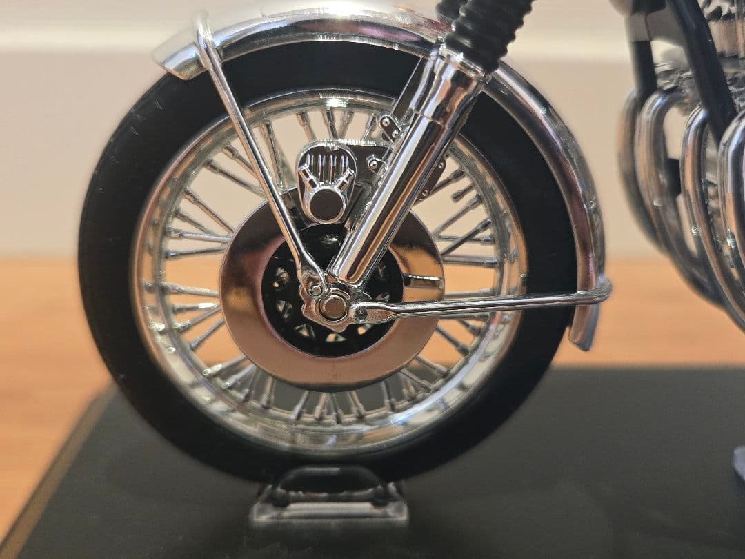 ホンダ CB750FOUR キャンディレッド アオシマ 1/12 バイク