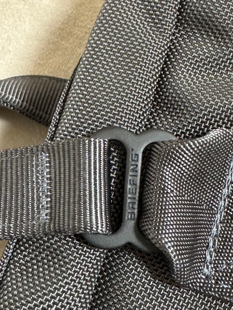 BRIEFING×TOMORROWLAND NEOTRINITY LINER値下