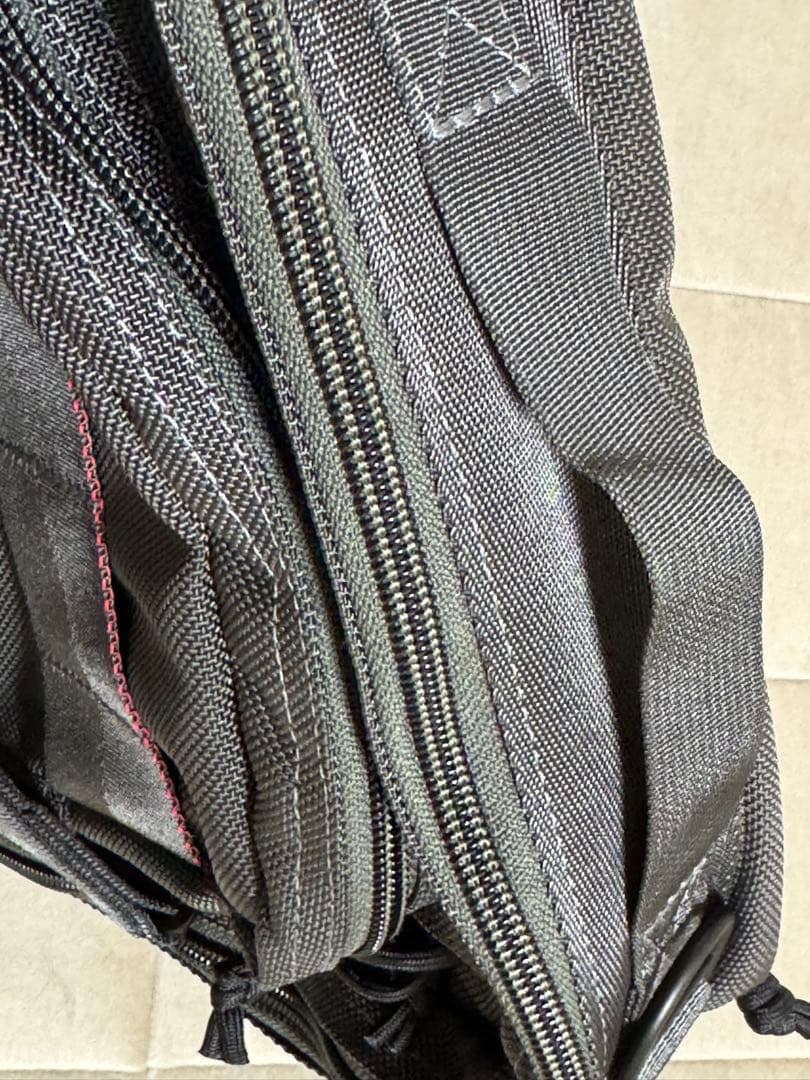 BRIEFING×TOMORROWLAND NEOTRINITY LINER値下