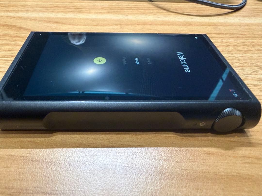 M3X ポータブル音楽プレーヤー　ケース付き