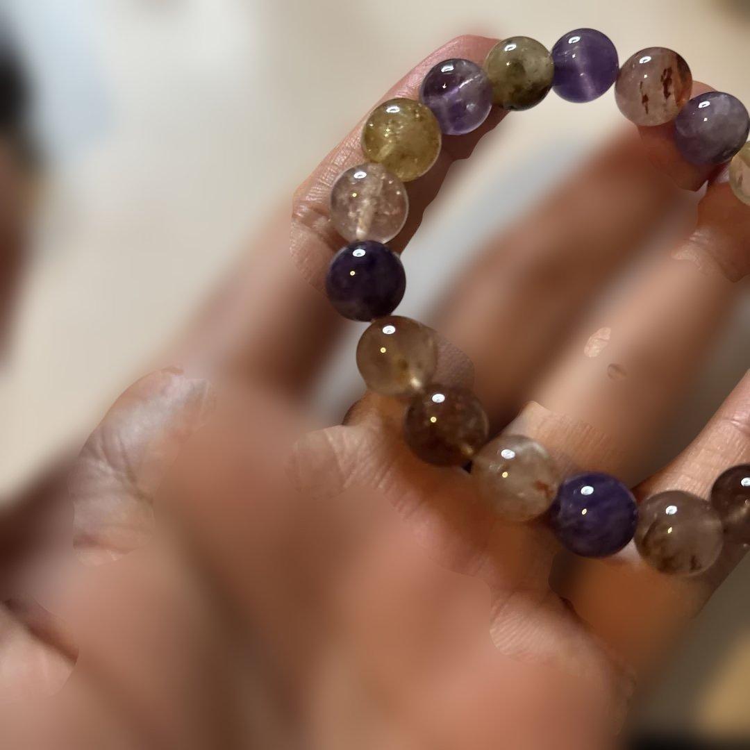 綺麗なミックスルチルクオーツ！ズドーンとくる！ピカピカ！