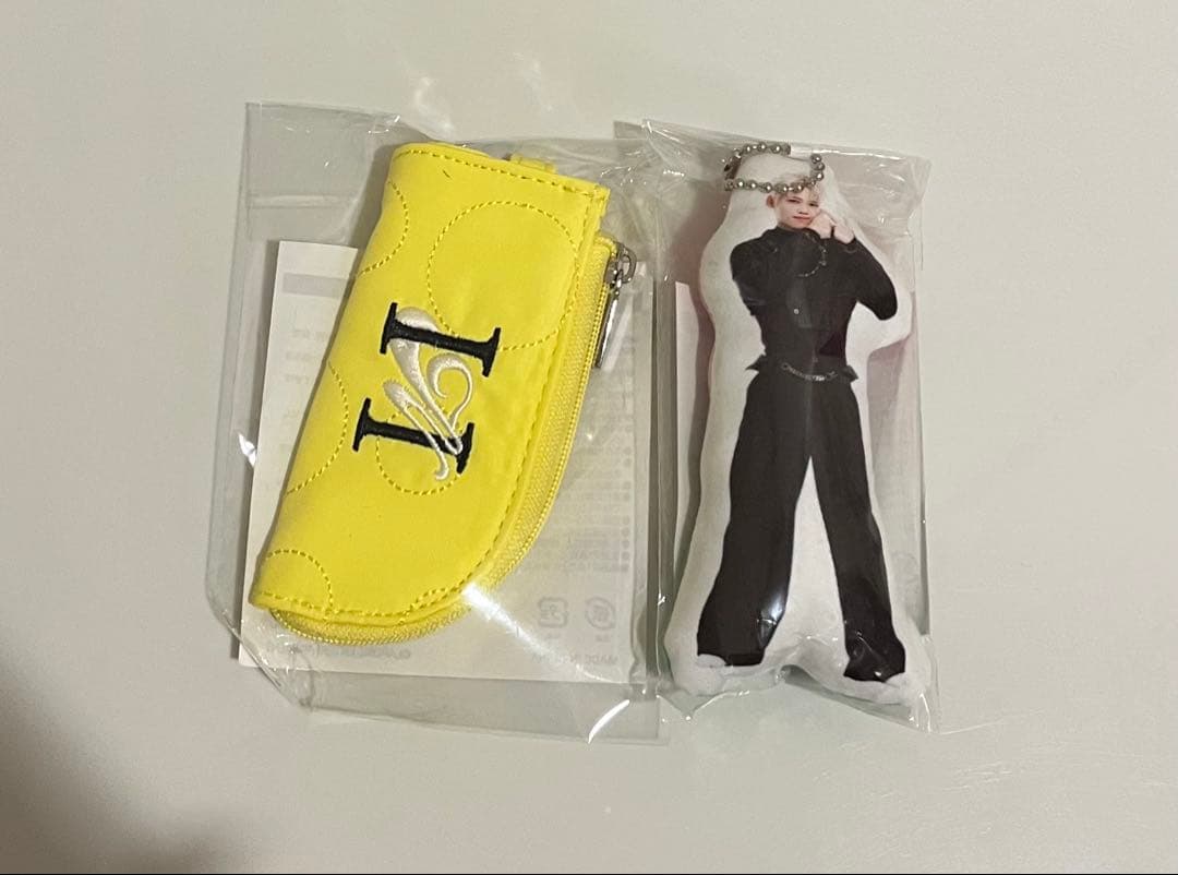 INI POPUP 木村柾哉　クッションキー　リップケース